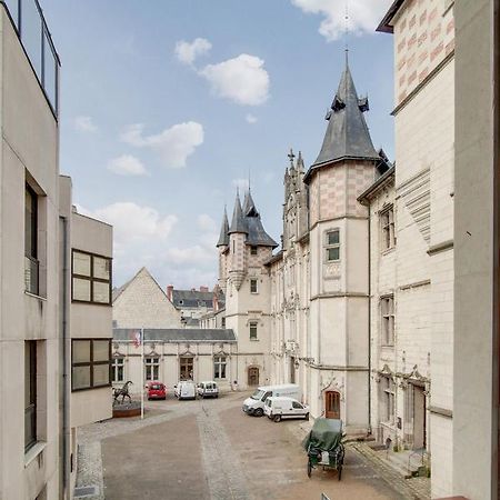 Appartement De Charme Bonnemere Saumur Exterior foto